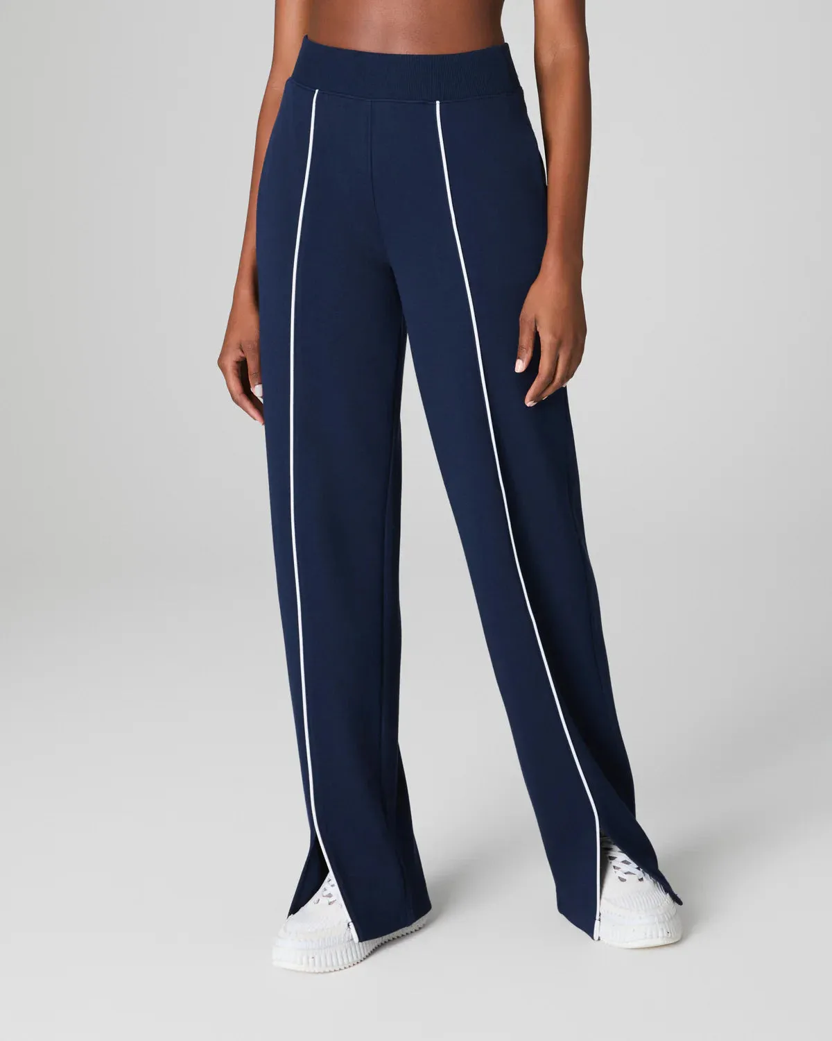 airpique straight track pant