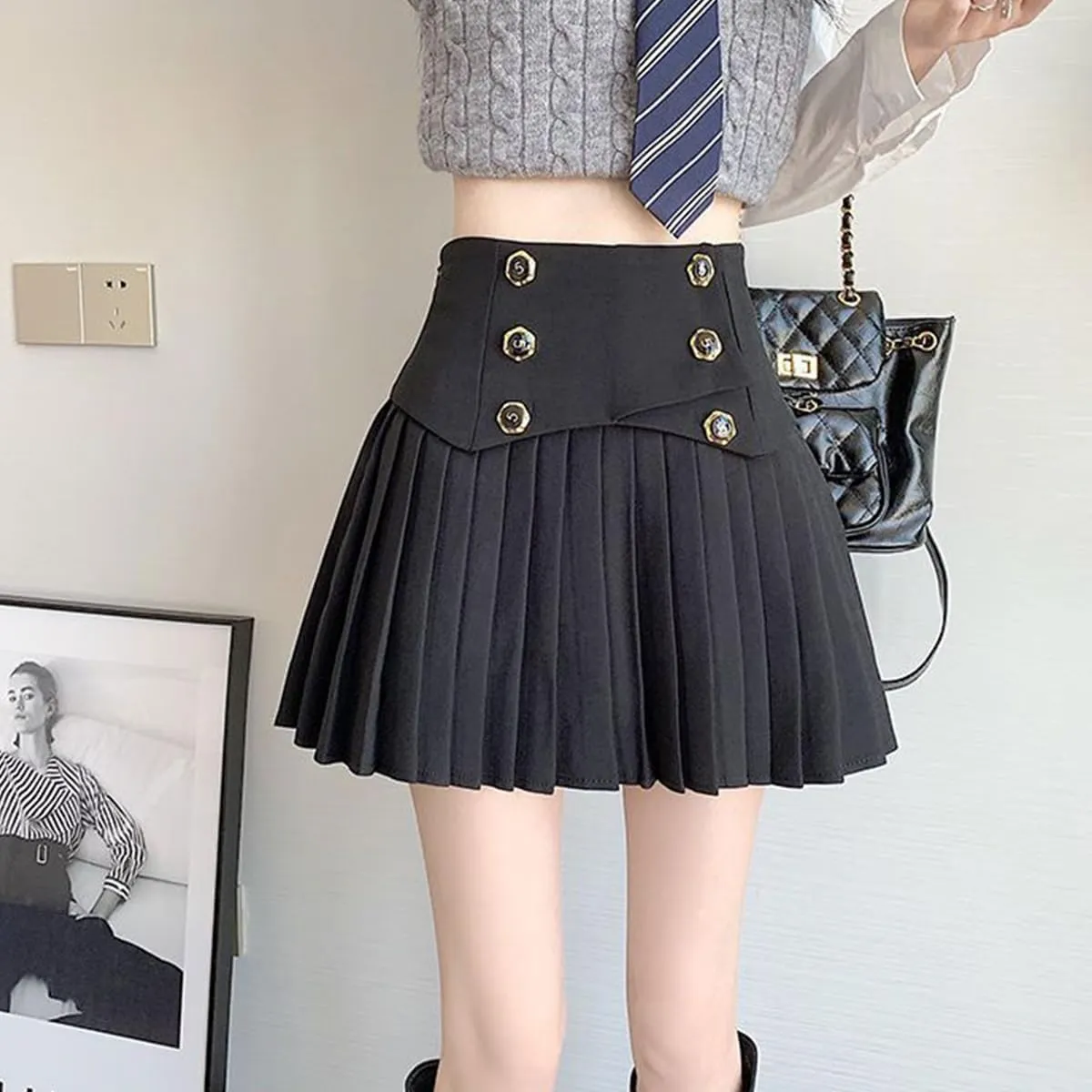 Fashion Women's Mini Skirt Casual Y2K Button Decoration A Line High Waist Pleated Skirt with Lining
