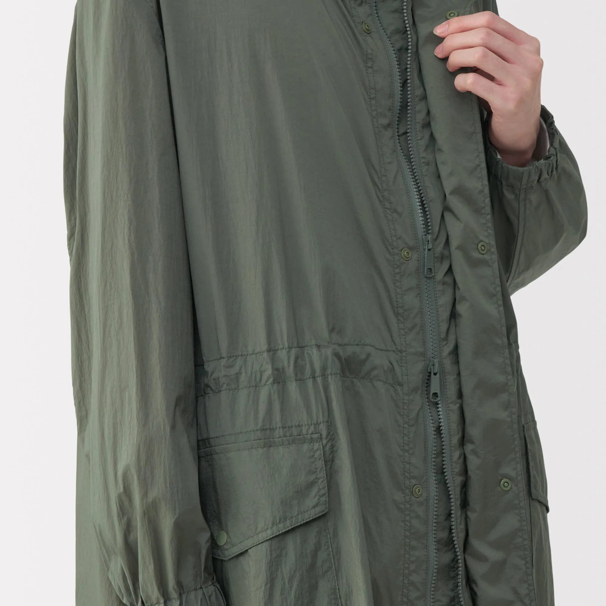 Labo Men's Light Waterproof Nylon Hooded Coat