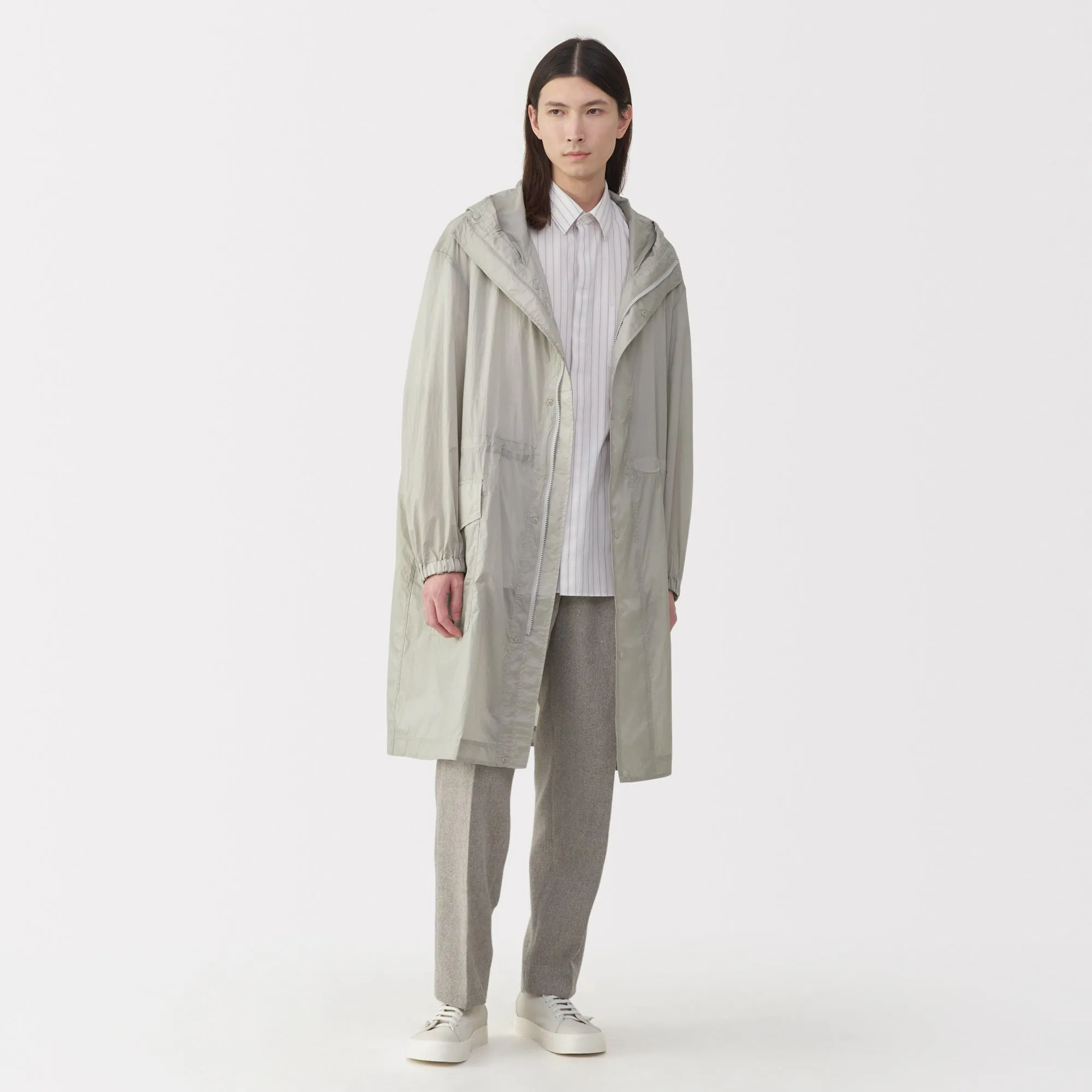 Labo Men's Light Waterproof Nylon Hooded Coat