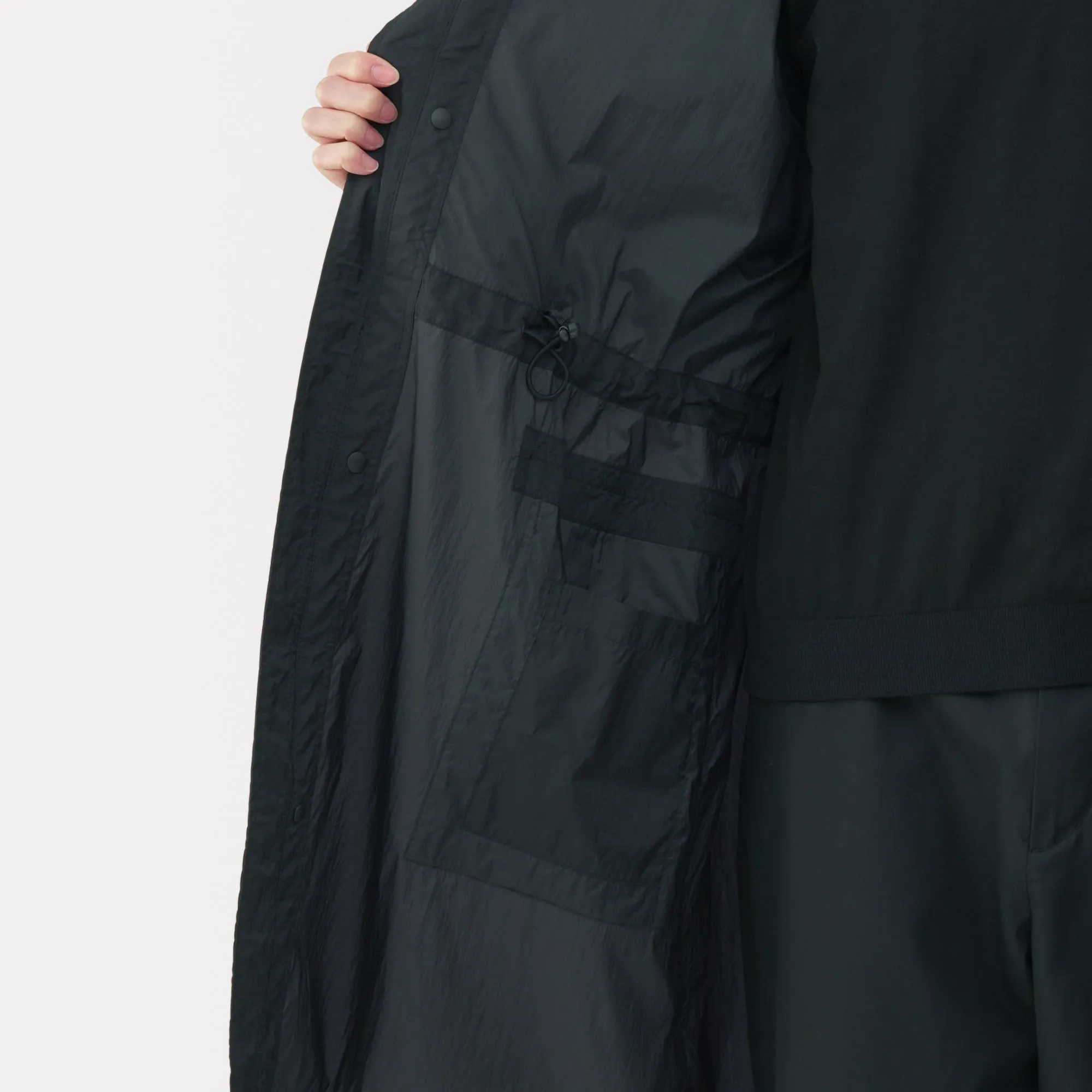 Labo Men's Light Waterproof Nylon Hooded Coat