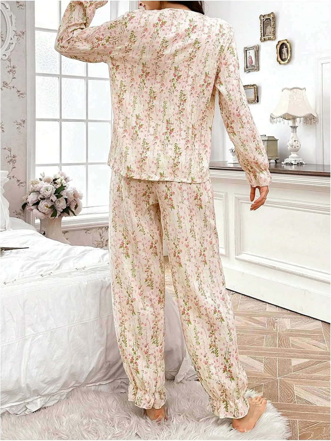 WDIRARA Women's Floral Print Pajama Set Long Sleeve Ruffle Pants Pjs Sets 2 Piece Sleepwear